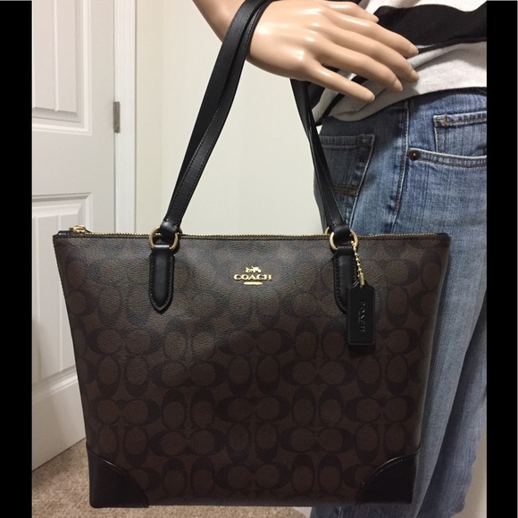 Coach Handbags - Last one 🌸 NEW Coach zip top tote -Brown / Black